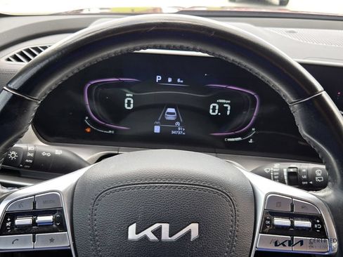 Certified 2024 Kia Telluride S w/ S Sunroof Package FWD image 30