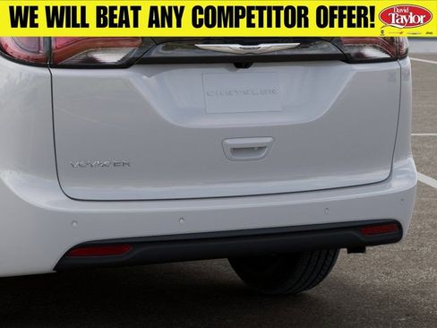 New 2026 Chrysler Voyager LX FWD image 14
