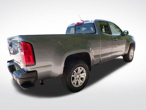 Used 2018 Chevrolet Colorado LT w/ LT Convenience Package RWD image 7