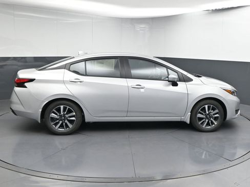 New 2025 Nissan Versa SV w/ Trunk Package FWD image 8