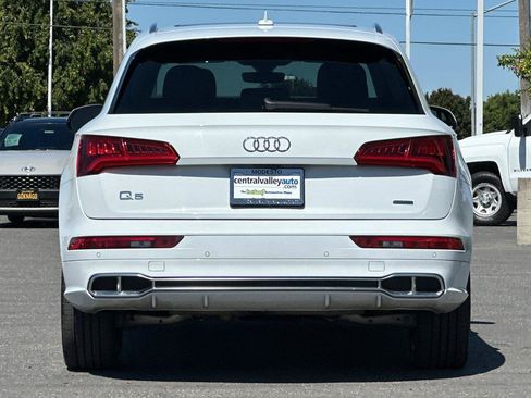 Used 2020 Audi Q5 e Prestige w/ Prestige Package AWD/4WD image 4