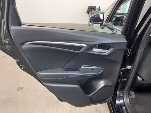 Used 2019 Honda Fit LX image 20