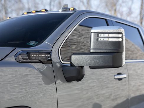 Used 2026 GMC Sierra 3500 Denali Ultimate image 31