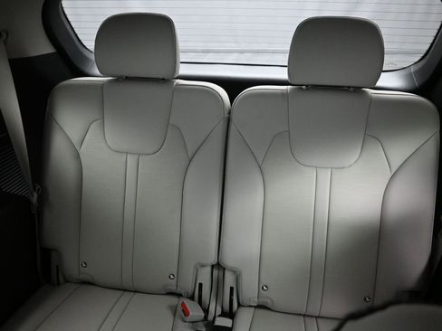 New 2025 Kia Sorento SX AWD/4WD image 32