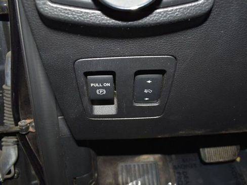 Used 2019 Ford F150 Lariat w/ Equipment Group 502A Luxury image 16