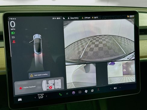 Used 2023 Tesla Model 3 Standard Range image 22