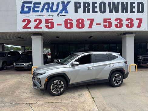 Used 2025 Hyundai Tucson SEL FWD image 1