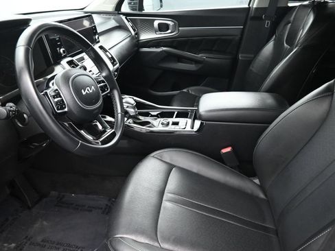 Used 2022 Kia Sorento SX AWD/4WD image 9