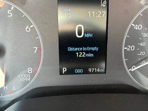 Used 2025 Toyota Corolla LE FWD image 20