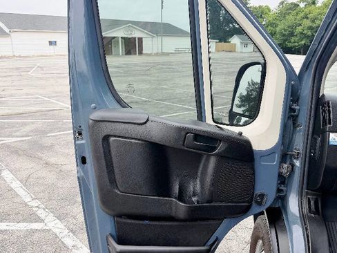 Used 2021 RAM ProMaster 3500 FWD image 9