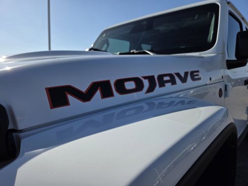 New 2026 Jeep Gladiator Mojave image 11