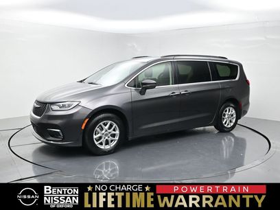 Used 2022 Chrysler Pacifica Touring-L