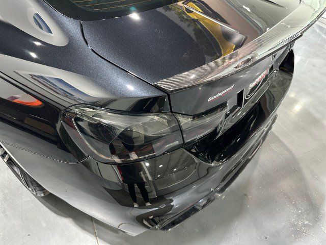 Used 2018 BMW M4 Coupe w/ Competition Package RWD image 32
