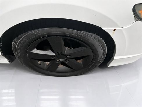 Used 2010 Honda Civic LX-S image 27