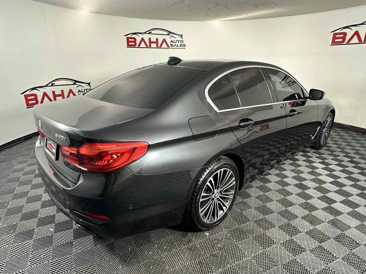 Used 2019 BMW 540i w/ Premium Package RWD image 9