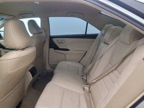 Used 2016 Toyota Camry XLE FWD image 18