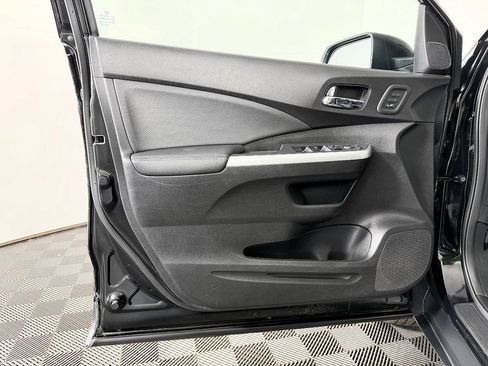 Used 2016 Honda CR-V Touring image 29