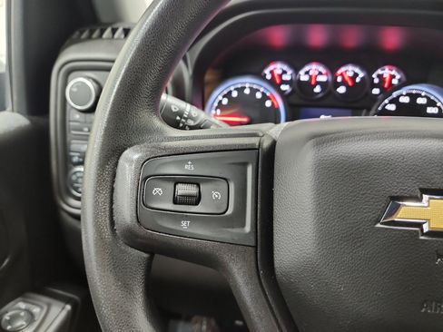 Used 2021 Chevrolet Silverado 2500 Custom w/ Custom Value Package AWD/4WD image 23