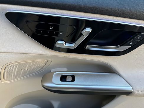 New 2026 Mercedes-Benz GLC 300 4MATIC image 33