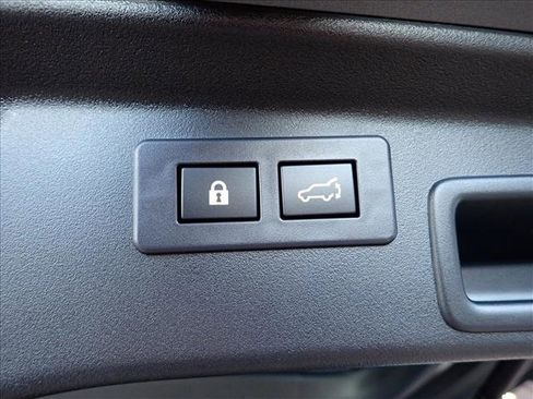 Certified 2026 Subaru Outback Wilderness AWD/4WD image 9