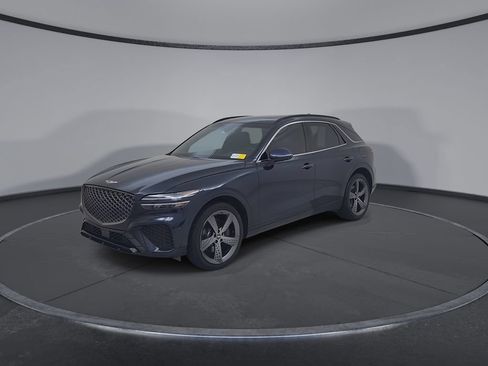 Used 2022 Genesis GV70 3.5T Sport w/ Sport Prestige Package AWD/4WD image 7