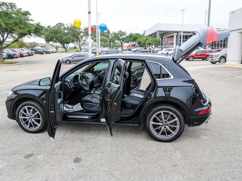 Used 2022 Audi SQ5 Premium Plus AWD/4WD image 25