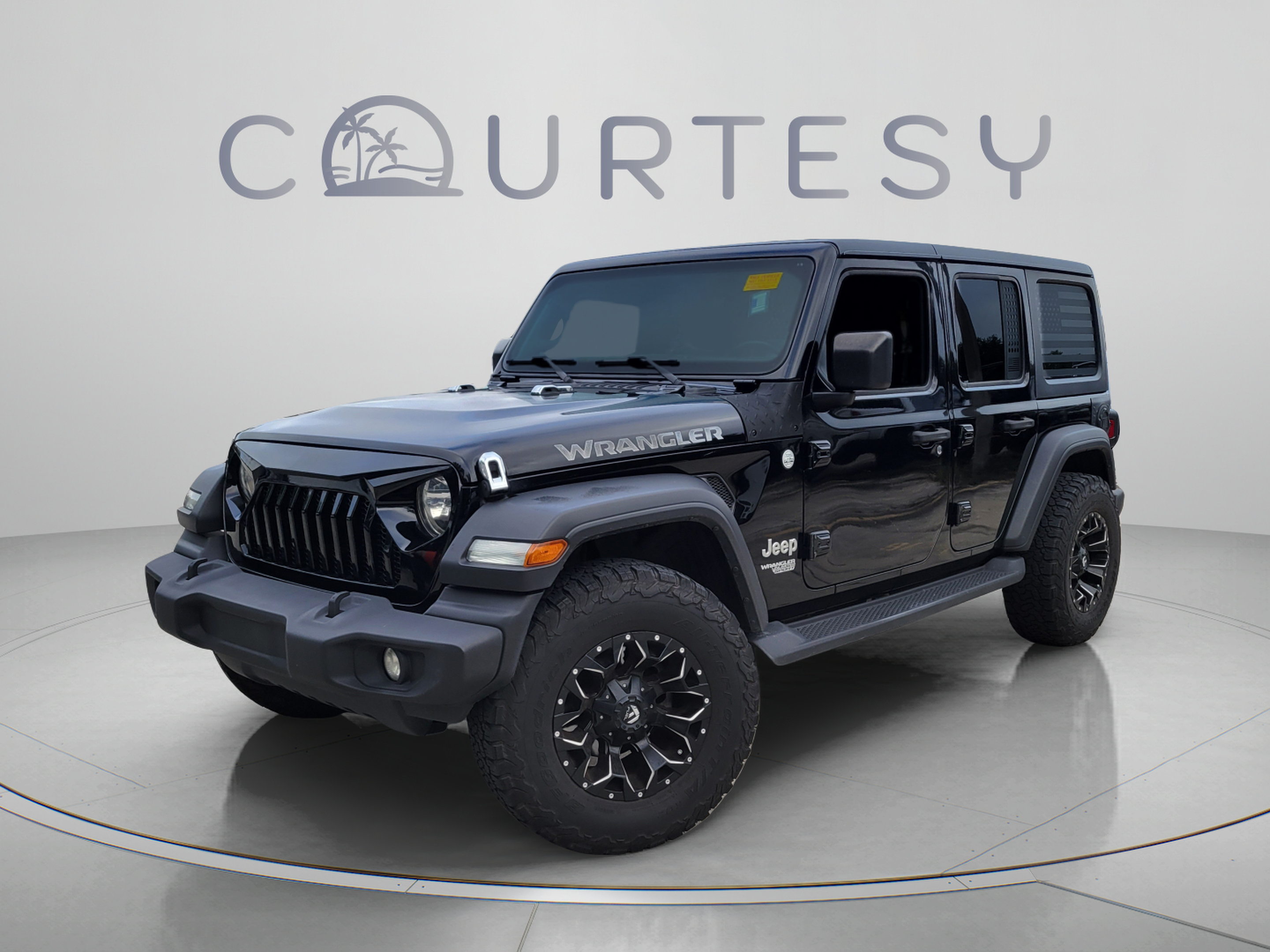 Used 2018 Jeep Wrangler Unlimited Sport S AWD/4WD image 1