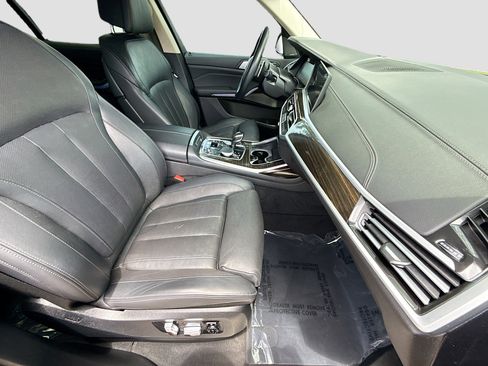 Used 2021 BMW X7 xDrive40i w/ Premium Package AWD/4WD image 15