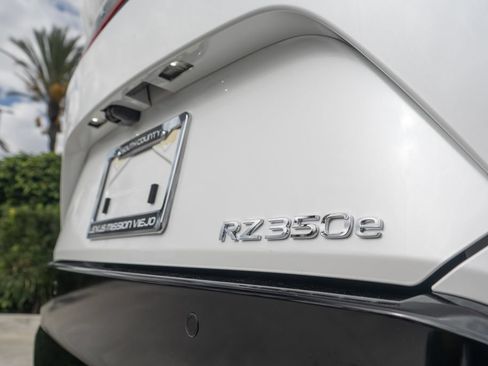 New 2026 Lexus RZ 350e 2WD image 7