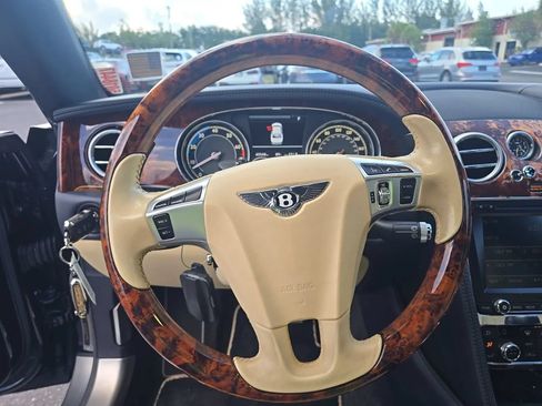 Used 2015 Bentley Flying Spur V8 AWD/4WD image 4