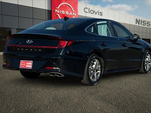 Used 2023 Hyundai Sonata SEL image 3