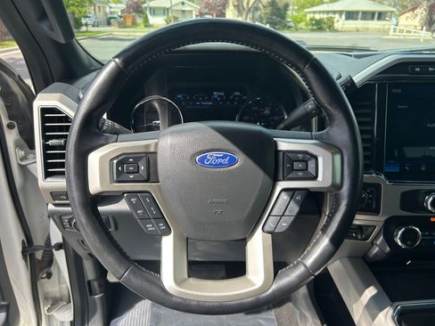 Used 2022 Ford F350 Lariat w/ Lariat Ultimate Package AWD/4WD image 15