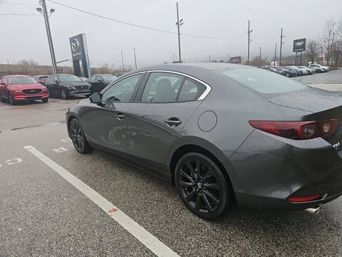 Used 2025 MAZDA MAZDA3 s image 4