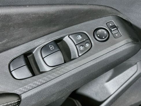 Used 2022 Nissan Altima 2.5 SV FWD image 15
