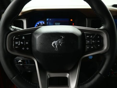 Used 2022 Ford Bronco Outer Banks image 11