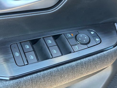 New 2026 Nissan Kicks SV image 12