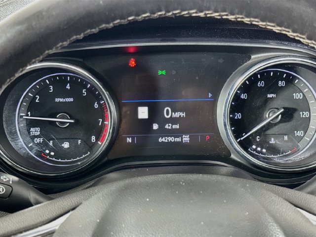 Used 2020 Buick Encore GX Essence w/ Experience Buick Package AWD/4WD image 15