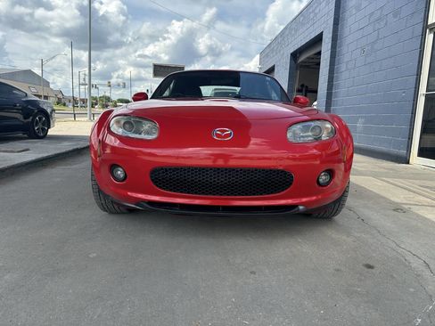 Used 2008 MAZDA MX-5 Miata Grand Touring RWD image 4