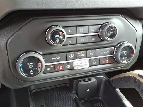 New 2026 Ford Bronco Badlands AWD/4WD image 20