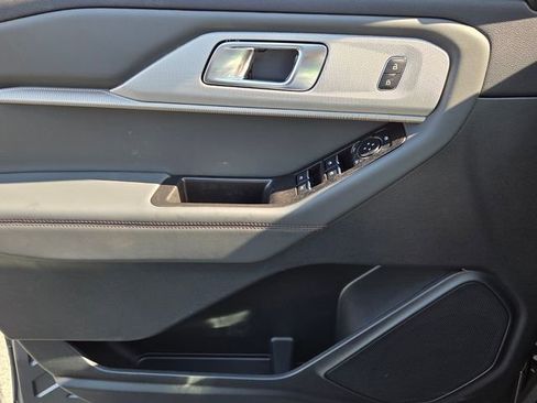 New 2026 Ford Explorer Active image 22