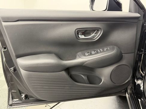 Used 2026 Honda HR-V LX image 19