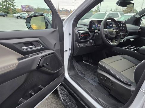 New 2026 Chevrolet Silverado EV Trail Boss image 20