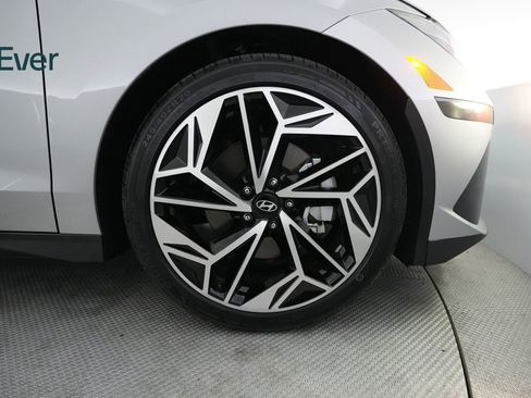 Used 2024 Hyundai Ioniq 6 SEL RWD image 20