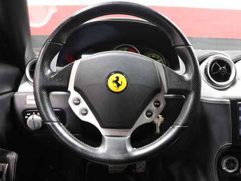 Used 2005 Ferrari 612 Scaglietti RWD image 67