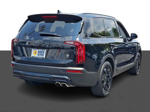 Used 2022 Kia Telluride SX w/ Nightfall Edition Package AWD/4WD image 6