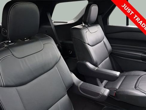 Used 2020 Ford Explorer ST w/ ST Street Pack image 21