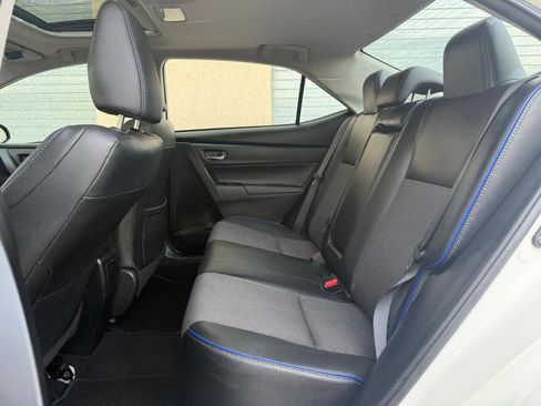 Used 2017 Toyota Corolla SE w/ SE Premium Package image 20