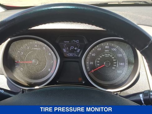 Used 2016 Hyundai Elantra Value Edition FWD image 12