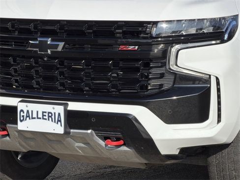 Used 2023 Chevrolet Tahoe Z71 w/ Luxury Package image 8