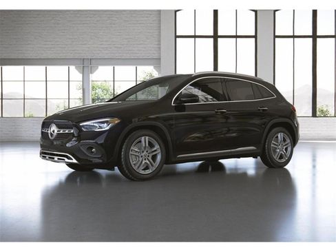 Certified 2023 Mercedes-Benz GLA 250 4MATIC image 39